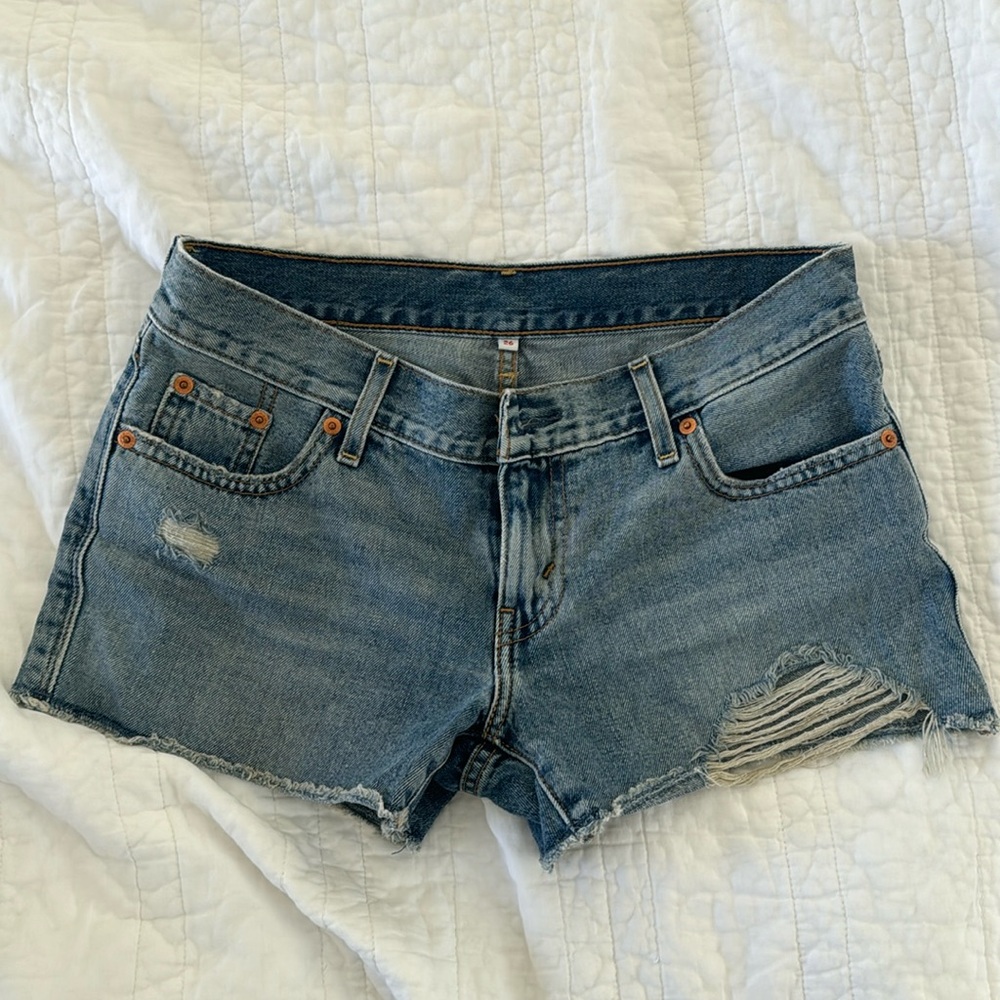 Levi Jean Shorts